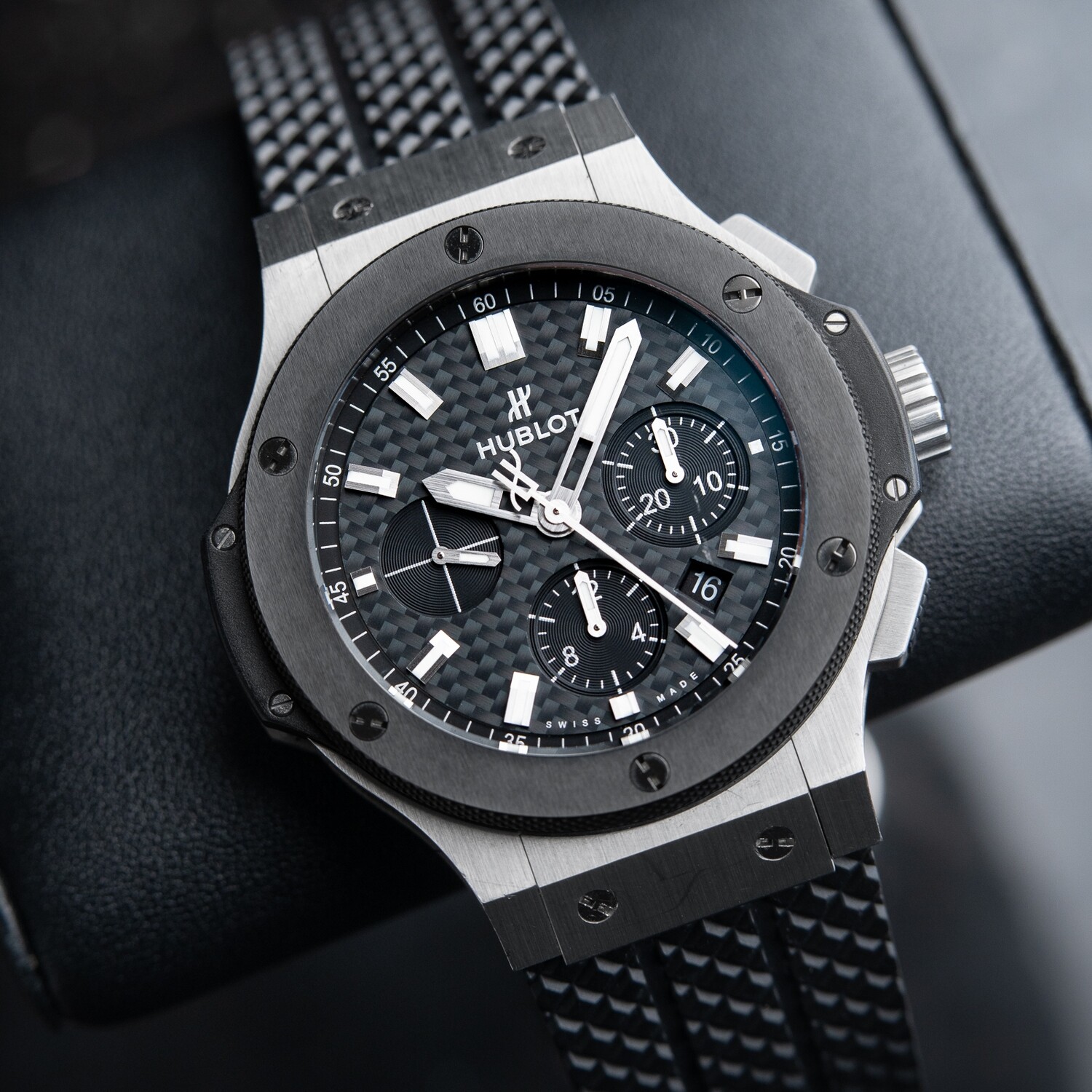 Hublot Big Bang Black Carbon Fiber